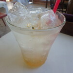 GOZZA - 生パッションフルーツとパインのスカッシュ