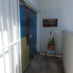 GOZZA - ２階お店入口