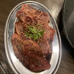 焼肉もとやま  - 