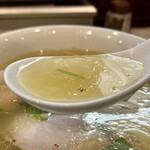 Menya Ishin - スープ