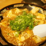 華苑 - 何故か火水限定マーボー豆腐