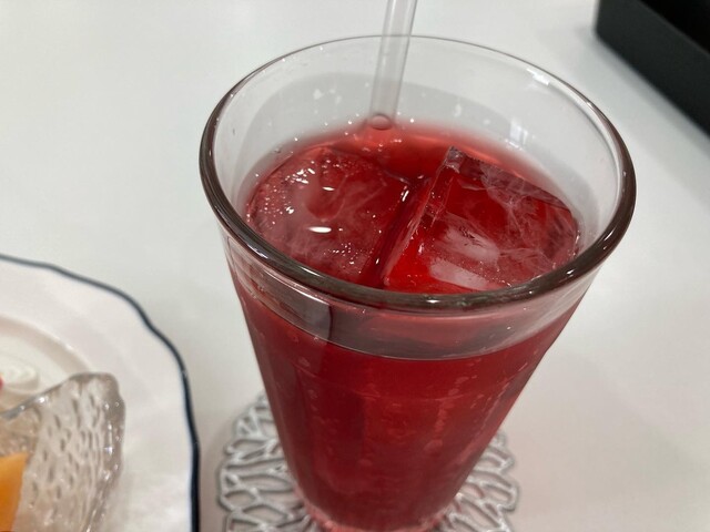 White JiJi（ホワイト ジジ） - 石巻あゆみ野（カフェ）の写真