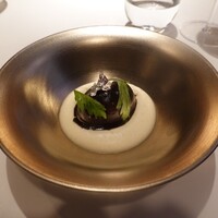 レ セゾン - 燻製卵とトリュフ