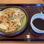 山田うどん食堂 - 天ざるそば