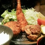 駿河 - 2013.11.5  ミックスフライ　アップ☆　エビフライ、メンチカツ、唐揚げ、サラダ☆