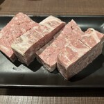 肉山 - 