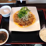 龍潭酒家 - 汁なし担々麺（大盛，スープ，ライス付き）