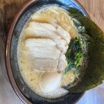 横濱家系ラーメン織田家 - 