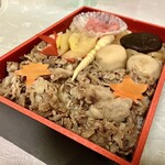 松川弁当店 - 「山形名物山形牛いも煮弁当」のアップ②…