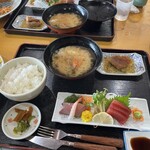 お食事処 かね光水産 - 