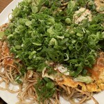 ふみちゃん 流川店 - そば肉玉850円+イカ天100円+ねぎ100円