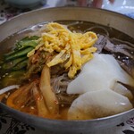 韓国家庭料理 青山 - 冷麺