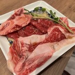 Ninniku Yakiniku Chakka - 