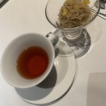 ゼックスウエスト サルヴァトーレ クオモブロス - 紅茶とモンブラン