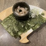 御肴 かわせみ - 生エビの塩ユッケ～焼き海苔添え