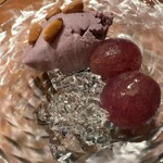 帝国ホテル 寅黒 - ぶどうアイス