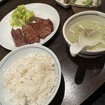 牛たん料理 閣 - 