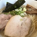 コトホギ - 白醤油ラーメン