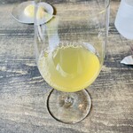 レヴォ - 【NAペアリング②】 ハーブ(富山県滑川市：かずみ野ハーブガーデン)とセルフィーユの緑茶