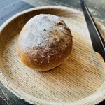 レヴォ - 【パン②】全粒粉パン