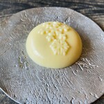 レヴォ - 【パン①～③】自家製バター