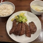牛たん料理 閣 ブランドーム本店 - 