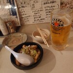 Yokota Sakaba - 生ビールとモツ煮込み
