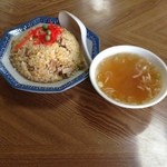 仙龍 - スープがついて炒飯470yenは良心価格です。