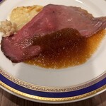 BUFFET DINING KOCHEL - 国産牛ロースト　大根おろしソース