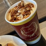 TULLY'S COFFEE - ウィーズリーナッツブリトルラテ