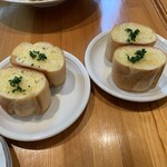 ボーノ - ガーリックトースト　３５０円Ｘ２