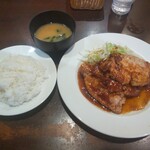 Bisutoro Guruman - 豚の生姜焼きランチ900円