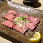 Sumibiyakiniku Tosaya - 