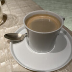 ベージュ アラン・デュカス 東京 - 