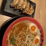 麺屋虎龍 - ラーメンと餃子はセットです！！！