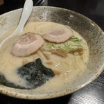 居酒屋 磚瓦橫丁 - とんこつラーメン