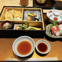個室会席 北大路 京橋茶寮 東京駅店 - 