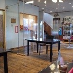 グラスハウス - ダイニングルーム