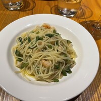 トラットリア ダイ パエサーニ - アスパラとエビのスパゲティーニ