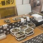 ひろちゃんカキ - 大サイズは早くも売り切れ！