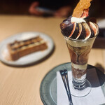 GARB CLIFF TERRACE IZUMO - 料理写真:いちじくとチャイのパフェ Fig and chai parfait