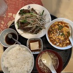 王紀 - レバニラ炒め定食