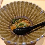 鮨 さいとう - 食べる宝石　濃厚な味わい　適度に調節された温度感でいくらの味わいが引き出されている