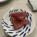 anchoa - 自家製の魚醤で漬けた鰹（おまけ）