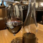 カスターニエ　軽井沢ローストチキン - ダーレンベルグ・スタンプジャンプ レッド（デカンタ 1,860円）