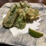 かわ名 - 広島産牡蠣の紫蘇巻き天ぷら1360円