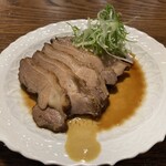 かわ名 - 鴨チャーシュー850円、かなりジューシーで肉汁溢れる。