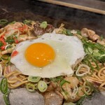 Okonomiyaki Teppanyaki Yocchan - よっちゃんスペシャル