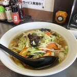 台湾料理 福ちゃん食堂 - 野菜たっぷりタン麺