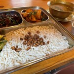 カトマンズキッチン - ポークチョイラセット 900円